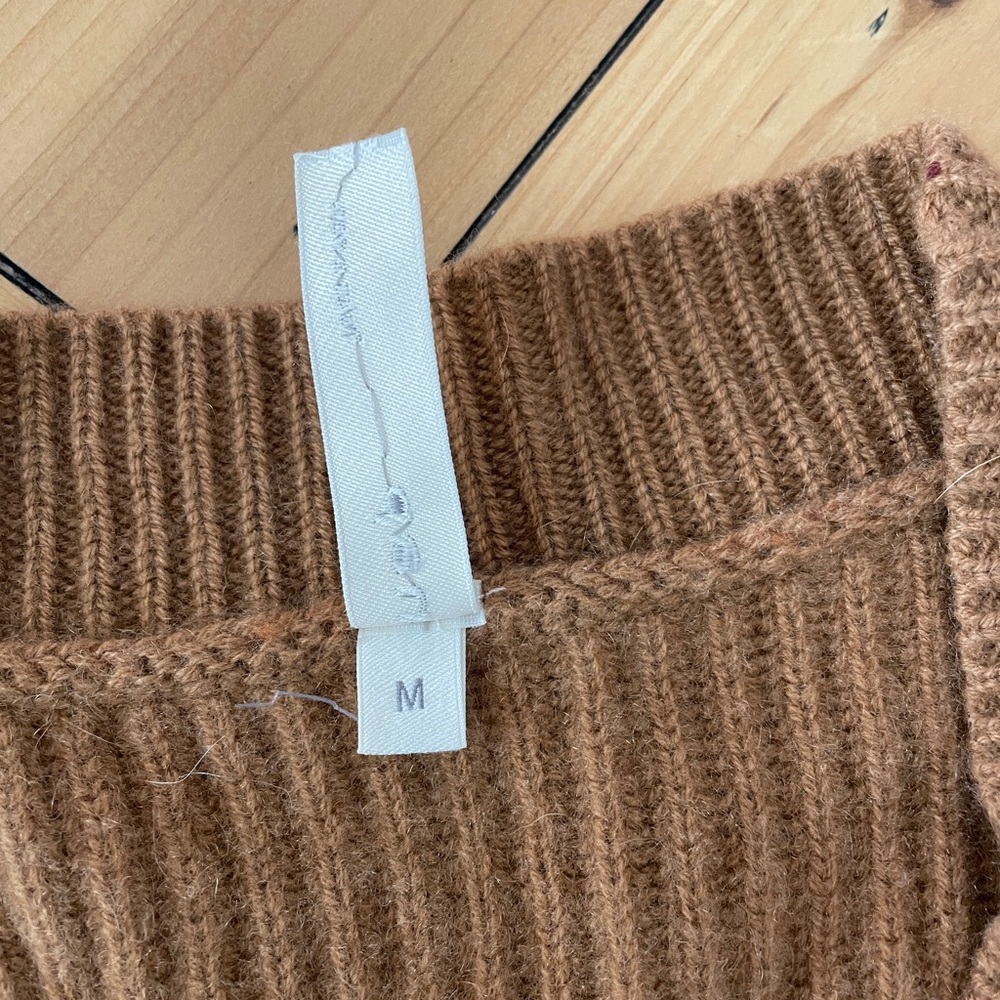 Nap lounge wear Plush 100% Cashmere Rib-Knit Cardigan . Color brown. Size M . - Picture 9 of 12